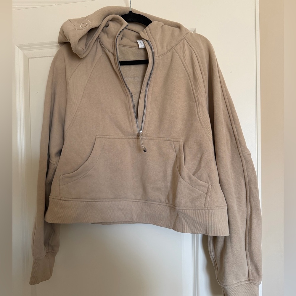 Lululemon Tan Scuba